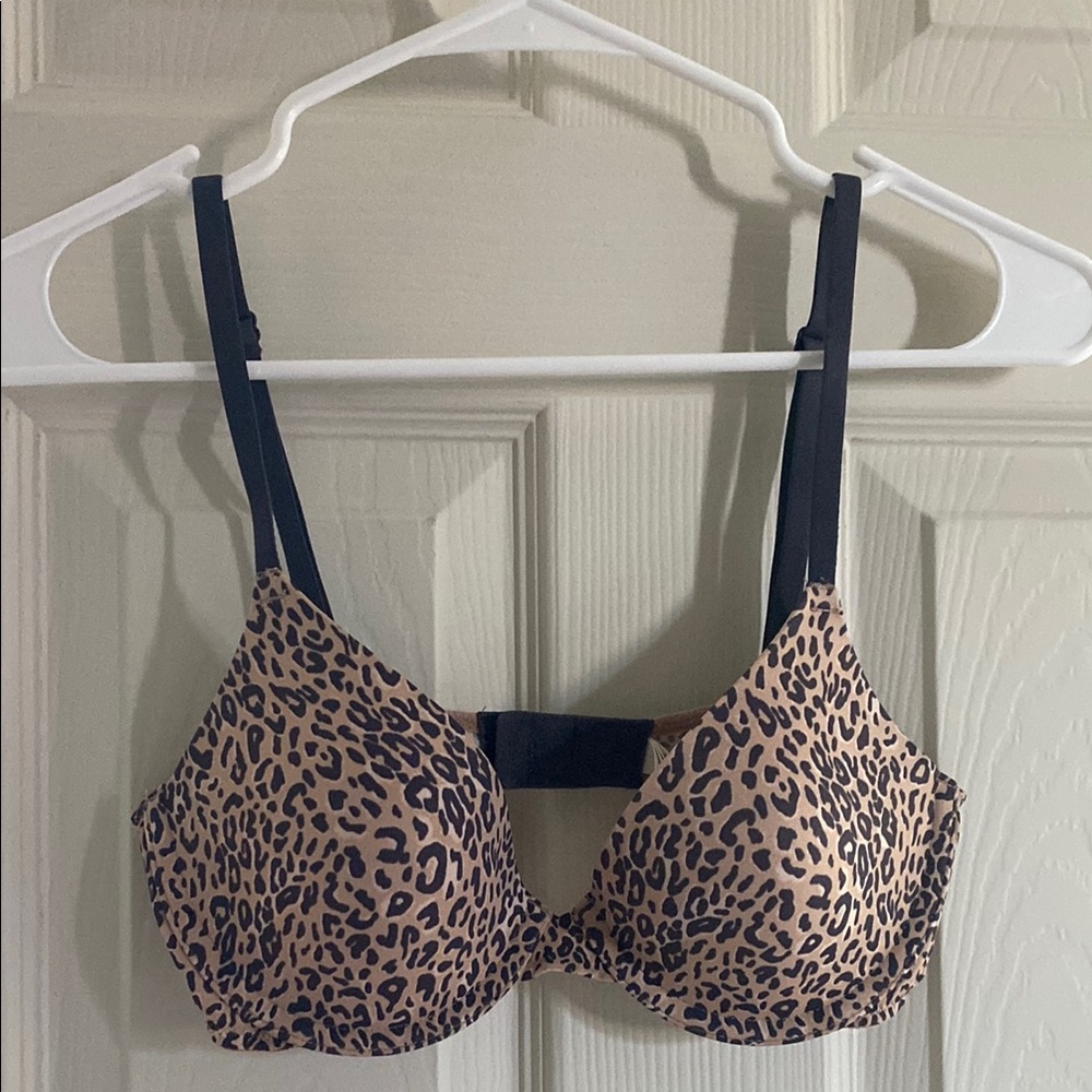PINK Wear Everywhere Lightly Lined T-shirt Bra